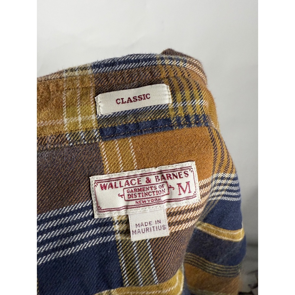 Wallace & Barnes Mens Classic Plaid Flannel Shirt Button Down Long Sleeve Size M - Picture 6 of 9